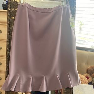Pencil, mauve skirt